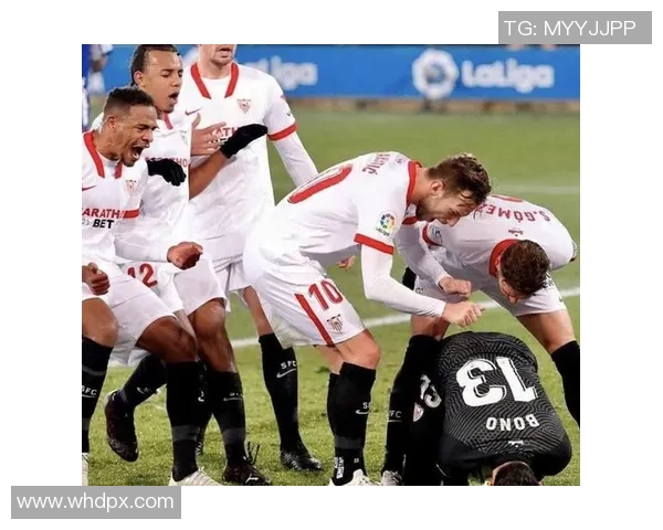 加拿大足球队的明星队员们