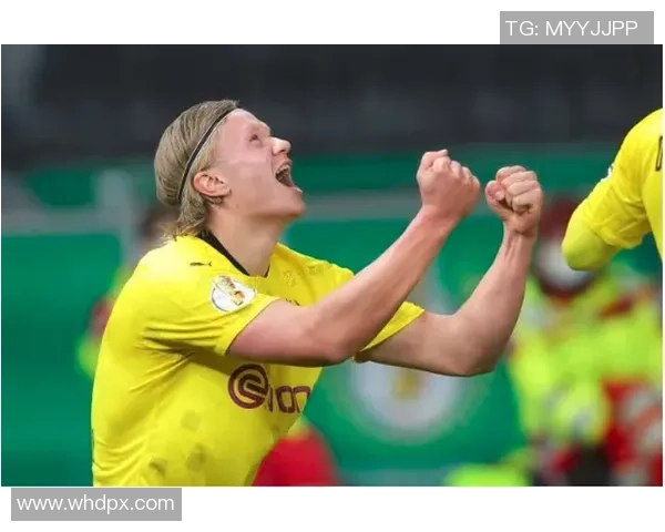 2025年国际足球十大球星排名揭晓 谁是当今足坛的绝对巨星