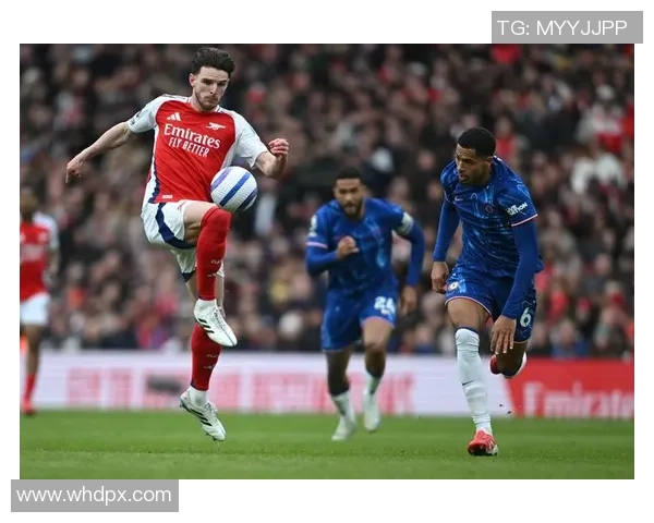 身高1米8的足球球星盘点 谁是足坛高个子力量与技术并存的代表 身高1米8的足球球星盘点 谁是足坛高个子力量与技术并存的代表