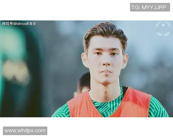 中国足球星二代帅哥排名揭秘从颜值到才华全面分析 中国足球星二代帅哥排名揭秘从颜值到才华全面分析