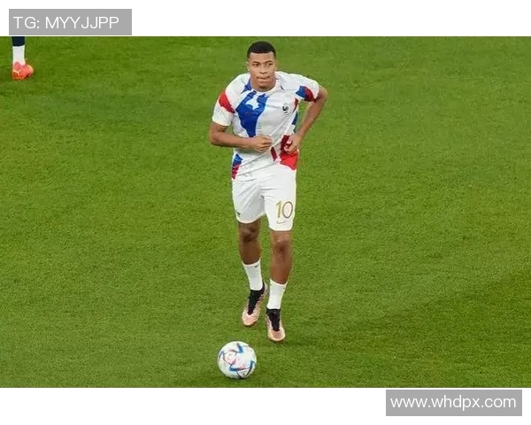 足球巨星姆巴佩：从天才少年到世界足坛的超级明星之路