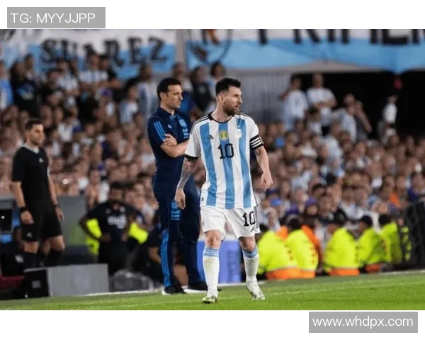 告别绿茵场的传奇足球巨星们最后一舞他们的辉煌与谢幕 告别绿茵场的传奇足球巨星们最后一舞他们的辉煌与谢幕